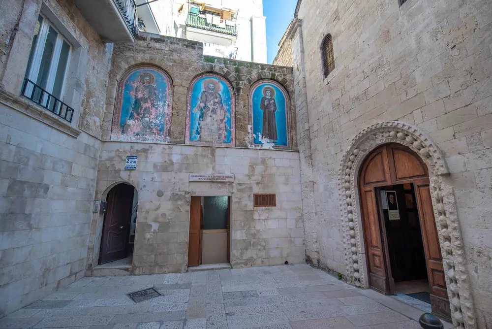 chiesa san marco dei veneziani bari vecchia