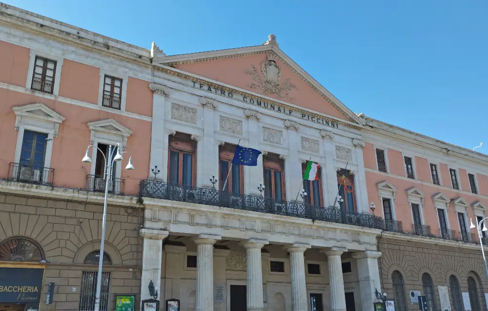 teatro niccolo piccinni bari