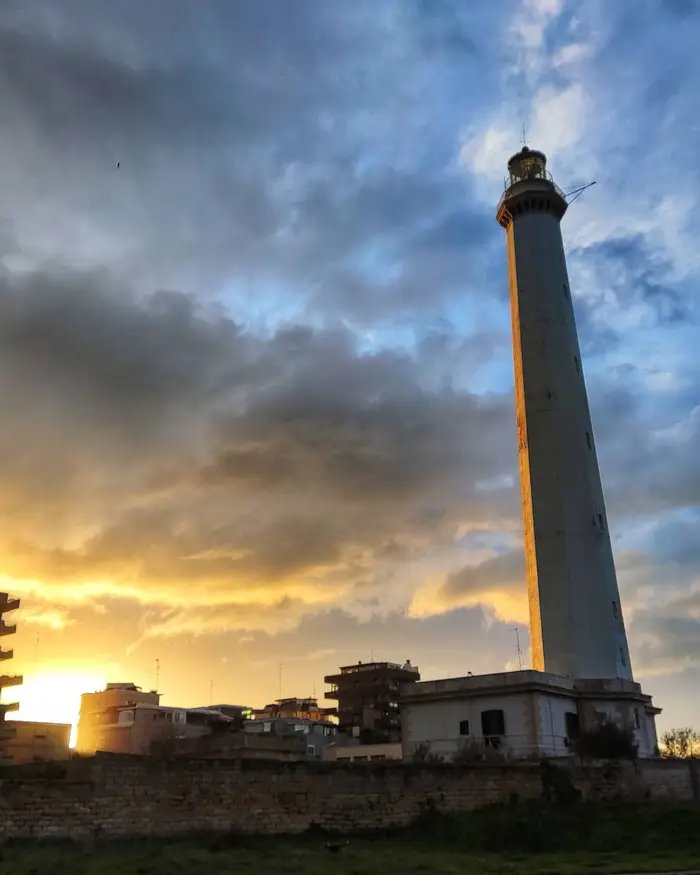 faro di san cataldo a bari