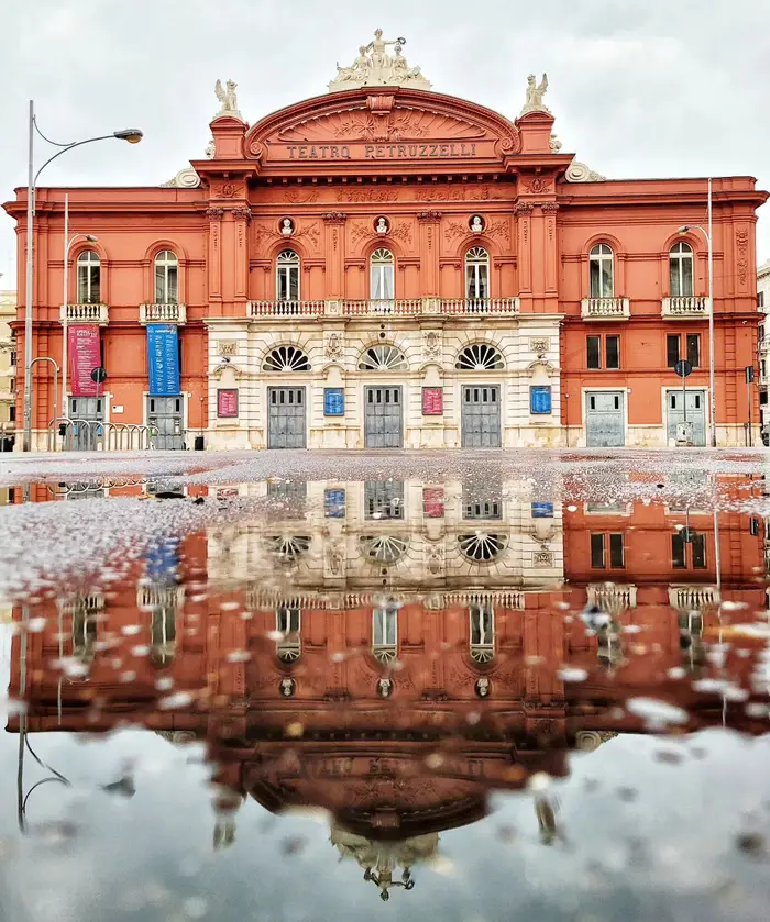 teatro petruzzelli di bari